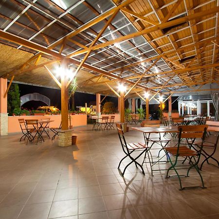 Filo Hotel Gheorgheni  ภายนอก รูปภาพ