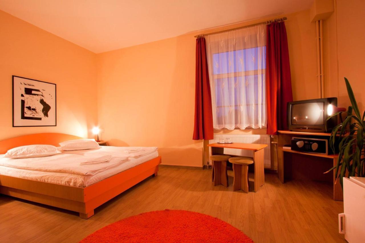 Filo Hotel Gheorgheni  ภายนอก รูปภาพ