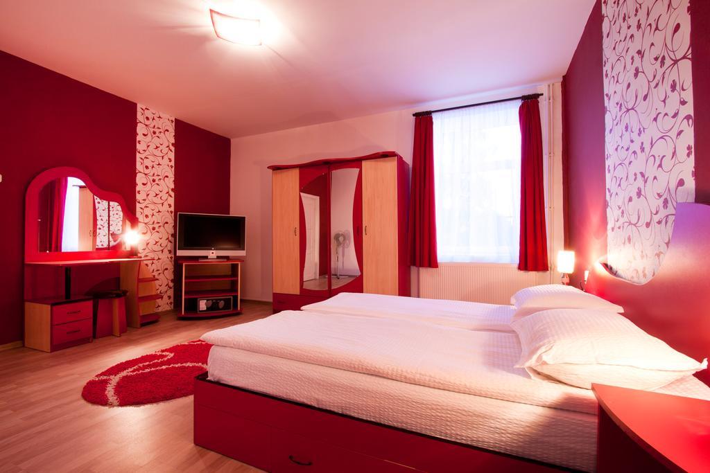 Filo Hotel Gheorgheni  ภายนอก รูปภาพ